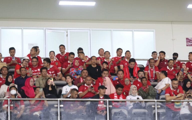 Dampingi Jokowi, Pj Gubernur Jateng Bangga Putra Jateng Sumbang Gol Kemenangan