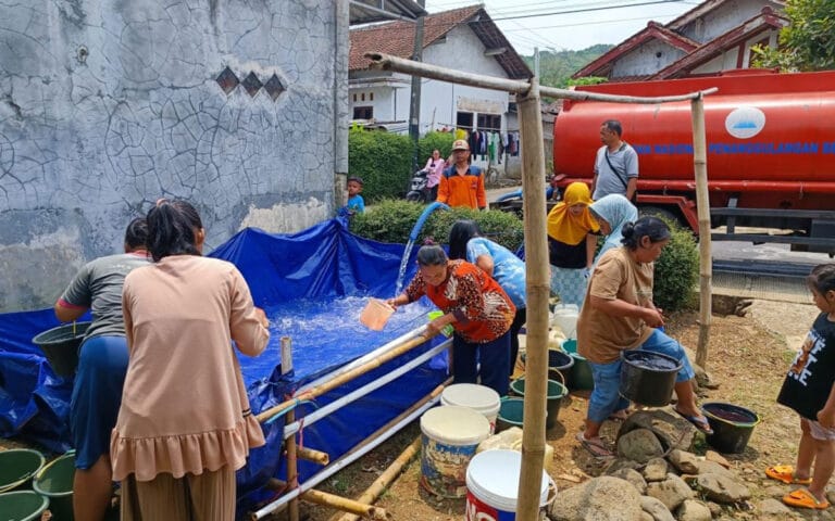 Atasi Kekeringan, Jateng Sudah Salurkan Lebih dari 33 Juta Liter Bantuan Air Bersih