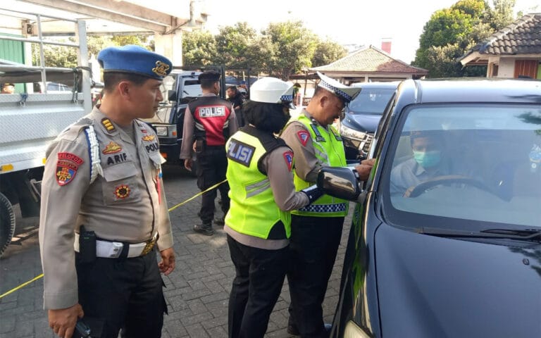 Cegah Penyimpangan, Personil Propam Dilibatkan Dalam Ops Zebra Candi 2023