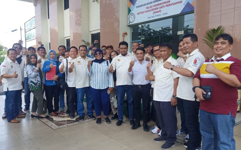 Akhirnya Savitri Kartika Dewi Divonis Bebas Oleh Majelis Hakim PN Semarang