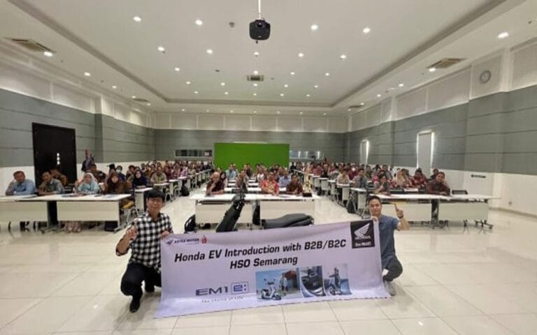 Astra Motor Gandeng 70 SMK Binaan Safety Riding Jateng