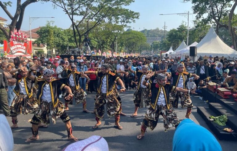 Belasan Kelompok Seni Rakyat Tampil di Acara “Terima Kasih Jawa Tengah”