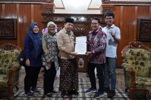 Pj Bupati Jepara Dukung Pembangunan PLTS dan PLTB di Karimunjawa