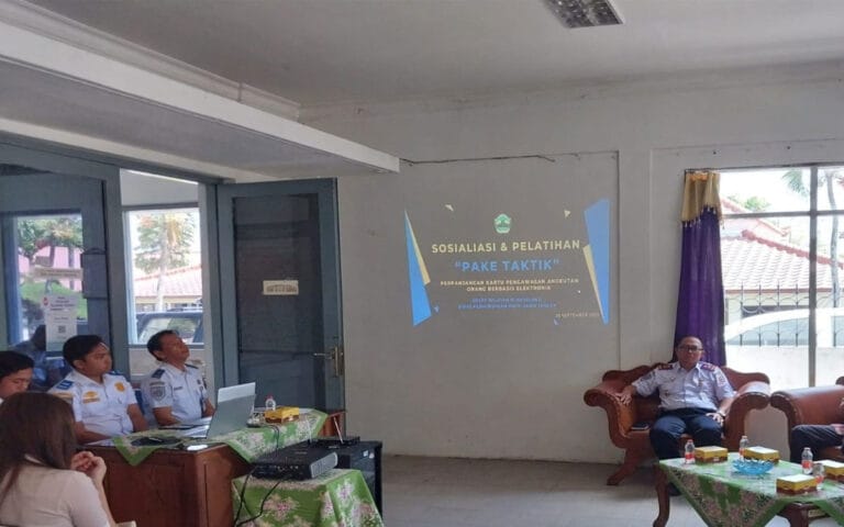 Dishub Jateng Luncurkan “Pake-Taktik” Layani Perpanjangan Kartu Pengawasan Angkutan
