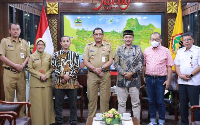 Pj Gubernur Jateng Minta Penyelenggara Pemilu Profesional