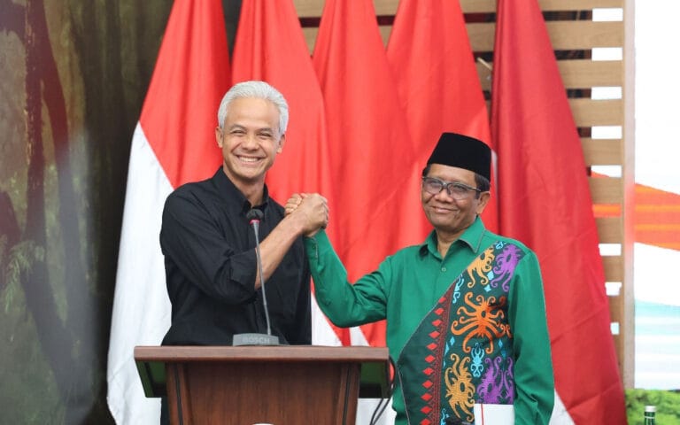 Ganjar di Mata Mahfud MD: Pemimpin Merakyat dan Berani