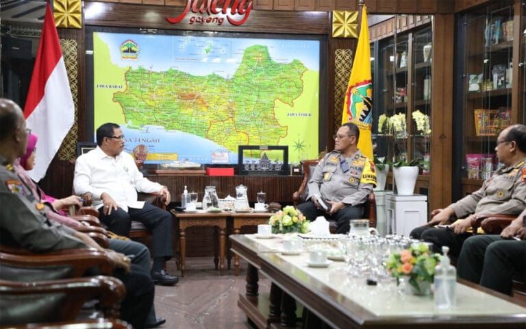 Ciptakan Layanan Bersih, Pemprov Jateng Perkuat Satgas Saber Pungli