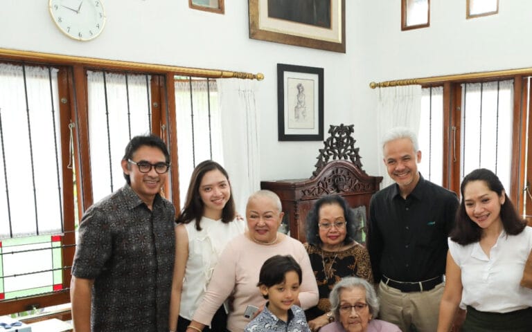 Meri Hoegeng: Ganjar Keluarga Bhayangkara