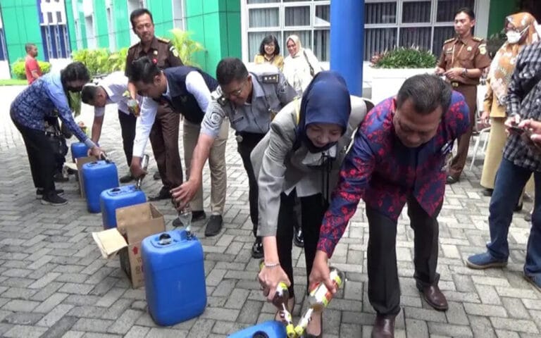 BPOM Musnahkan Puluhan Ribu Obat dan Kosmetik Ilegal