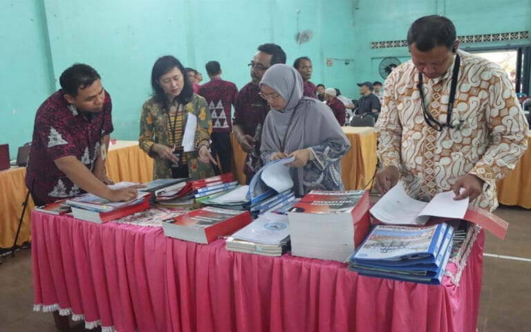 KPK Tinjau Replikasi Desa Antikorupsi di Sraten