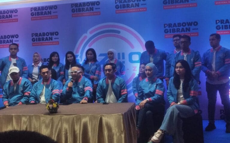 GEN-Z Tumpah Ruah Di Semarang Dukung Gibran