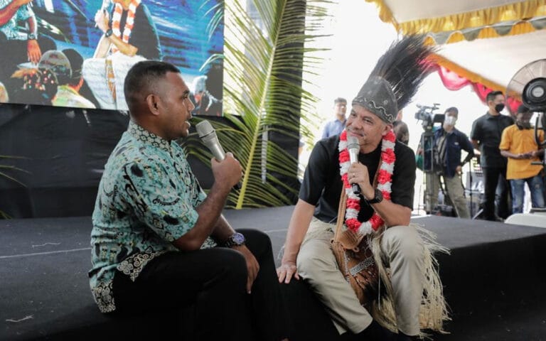 Ganjar Luncurkan Program Satu Desa Satu Faskes Saat Kampanye Perdana di Merauke