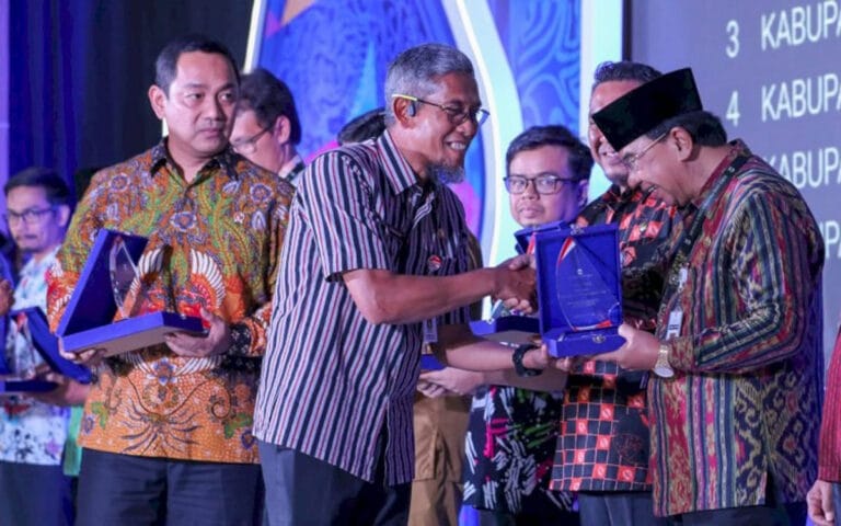 Pemkot Magelang Raih 2 Penghargaan dari LKPP