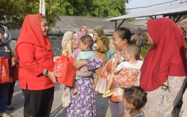 Pemkot Semarang Gelar Pak Rahman di Pabrik