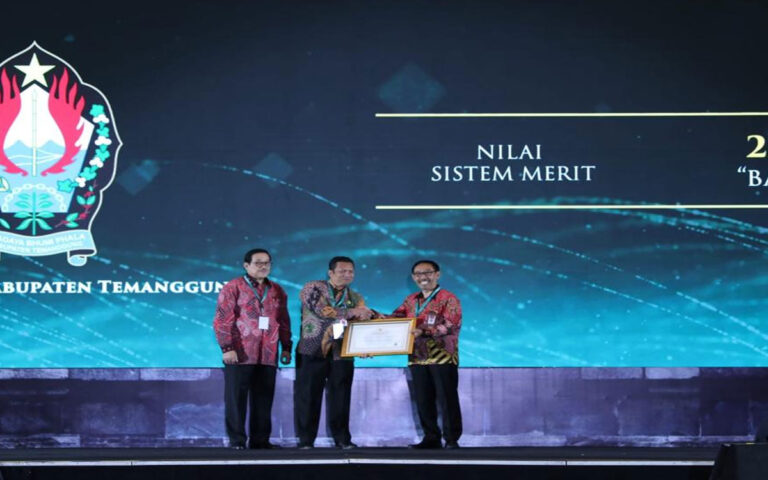 Pemkab Temanggung Terima Anugerah Meritokrasi 2023