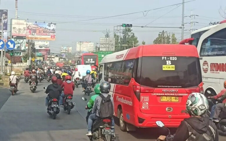 Jelang Nataru, Sebanyak 500.000 Kendaraan Akan Melintasi Jateng