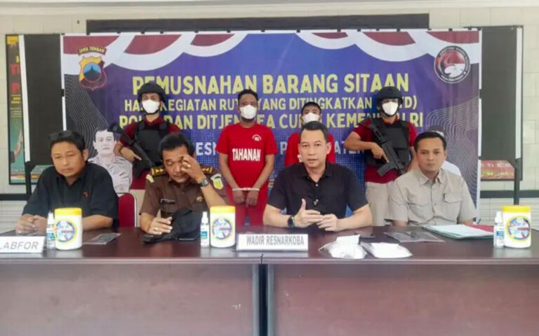 Polda Jateng Musnahkan Barang Bukti Jenis Sabu Seberat 205 Gram