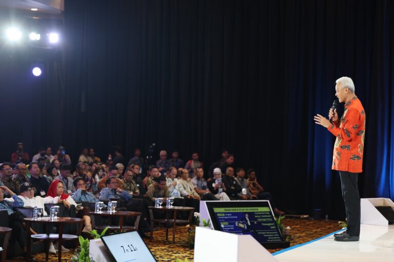 Ganjar Komitmen Tetap Lanjutkan Hilirisasi