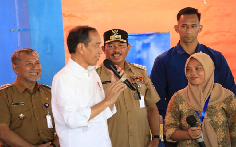 Sebanyak 1.000 Warga Temanggung Terima Bantuan Pangan CBP