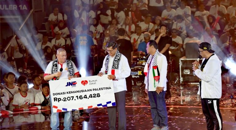 JNE Terima Penghargaan Tokoh Pemberdayaan dan Kolaborasi Palestina