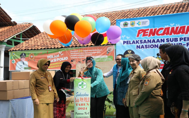 Serentak, Jateng Mulai “Kick Off” Putaran Kedua Sub-PIN Polio