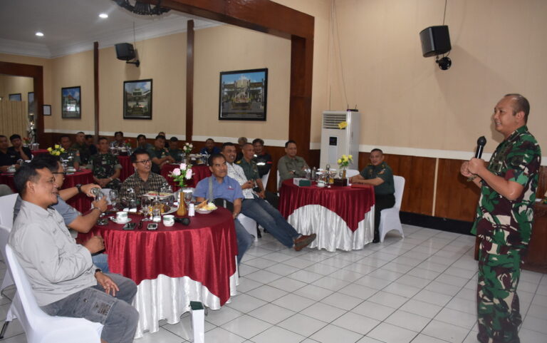 Korem 073/Mkt Gelar Coffe Morning Dengan Awak Media
