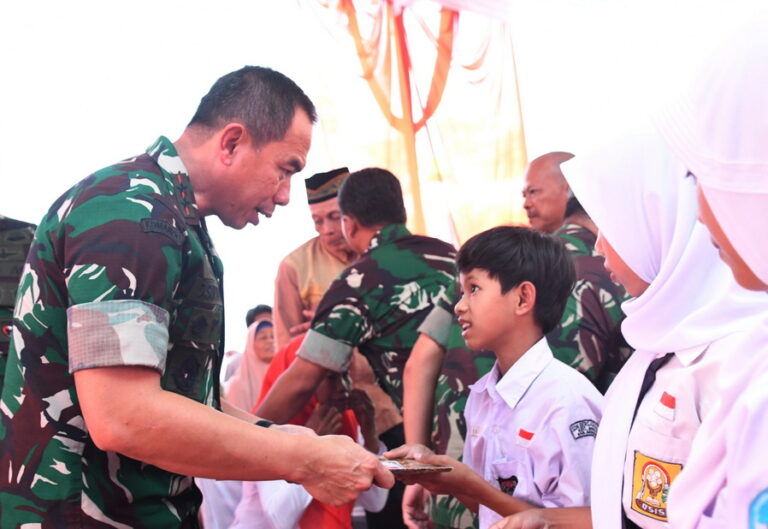 Manunggal Air TNI AD Hadirkan Air Bersih untuk Rakyat