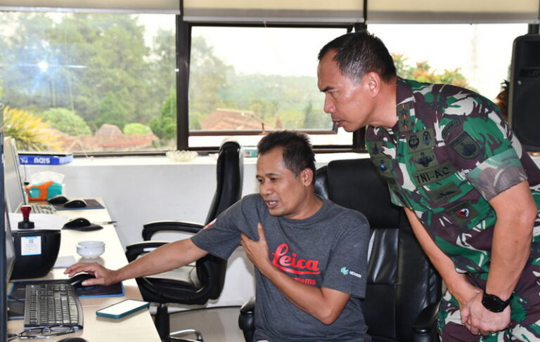 Pangdam IV/Diponegoro Pantau Perkembangan Status Siaga Gunung Merapi