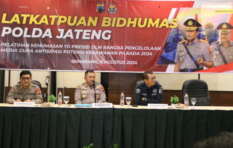 Tingkatkan Peran Humas Polda Jateng Menyambut Pilkada 2024 dengan Aman di Gelar Latkatpuan