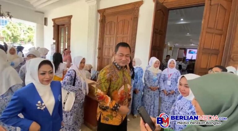 Hendi Tolak Bicara Politik Kala PDIP Ungkap Rencana Pasangkan Anies – Hendi