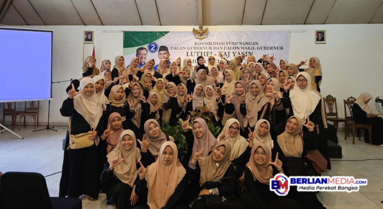 Nawal Yasin Isteri Gus Yasin Ajak Emak-Emak Melek Politik untuk Menangkan Luthfi-Yasin