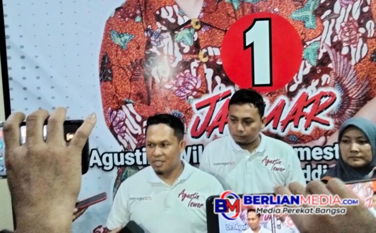 Deklarasi Dukung Agustin-Iswar Relawan Rumah Kebangsaan Siap Kawal Program-programnya