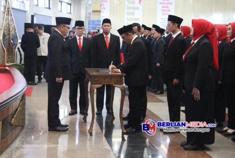 Tambah 186 Orang Ambil Sumpah Jabatan Notaris Jawa Tengah Genap 3000