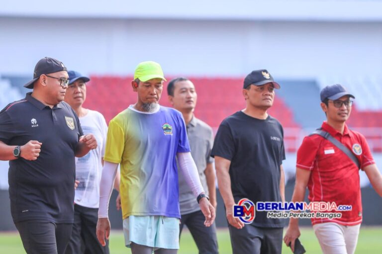 Dukung Prestasi Atlet Jateng, Gubernur Ahmad Luthfi Sambangi Pemusatan Latihan di Stadion Jatidiri
