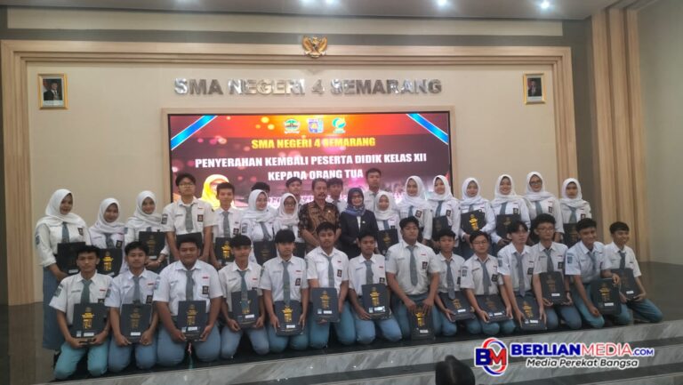 SMA Negeri 4 Semarang Lepas Siswa Kelas XII dalam Momen Penuh Haru