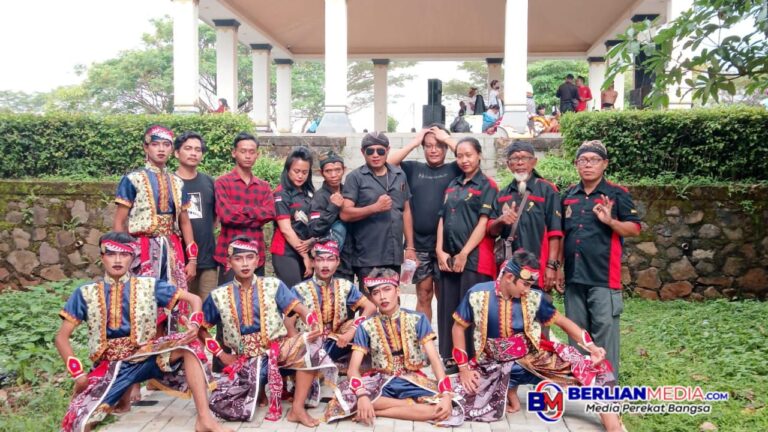 Brajamusti Nusantara Launching Pagelaran Turonggo Satria Sekar Sari di RTH Beranda Bali