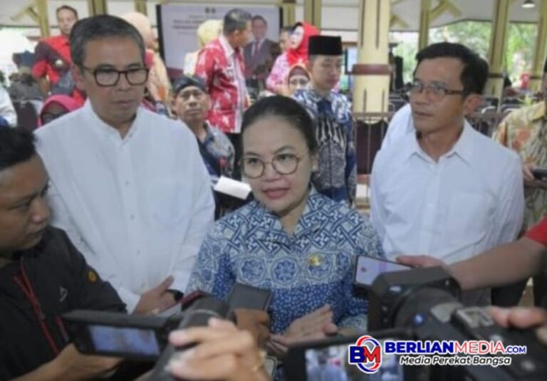 Wali Kota Agustin Teken Perwal Dana Operasional RT Rp 25 Juta per Tahun