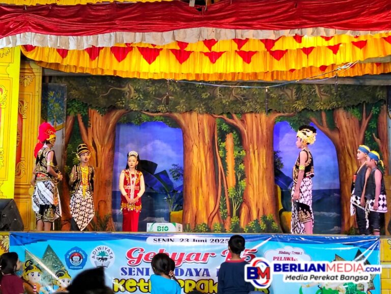 Gelar Ketoprak Cilik Anak anak SDN 1 Sulang Hibur Warga Sulang Dan Sekitarnya