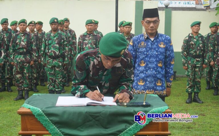 Dandim 0736 Batang Lepas Anggota Pindah Satuan dan Wisuda Purnawira