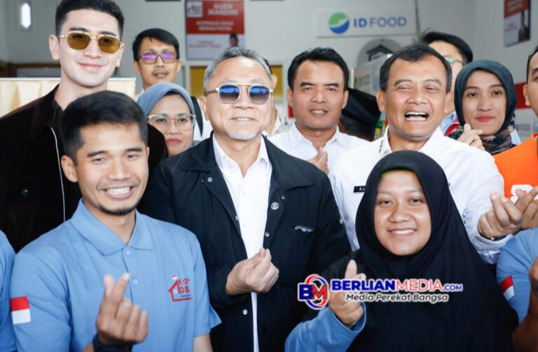 Jadi Penggerak Ekonomi Desa, KDMP Sumbung Boyolali Ditinjau Ahmad Luthfi dan Zulkifli Hasan