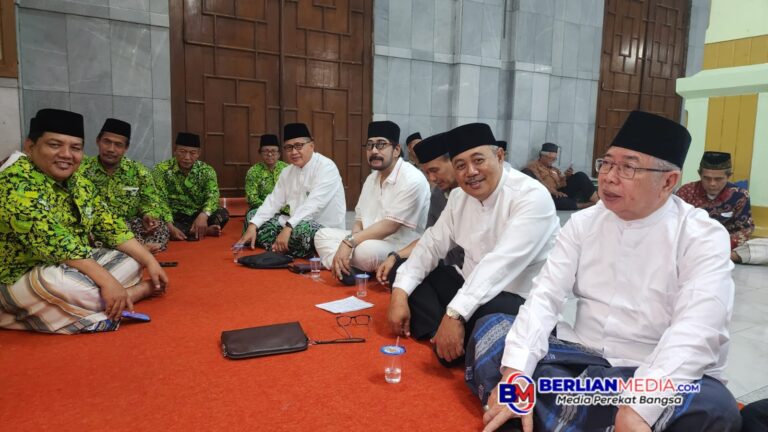 DMI Kota Semarang Distribusikan 3.200 Bibit Pohon ke Masjid dan Mushola se-Kota Semarang