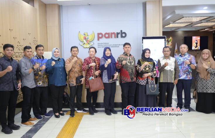 DPRD Jateng Dorong Kemen PAN & RB Segera Terbitkan Payung Hukum bagi Guru PPPK