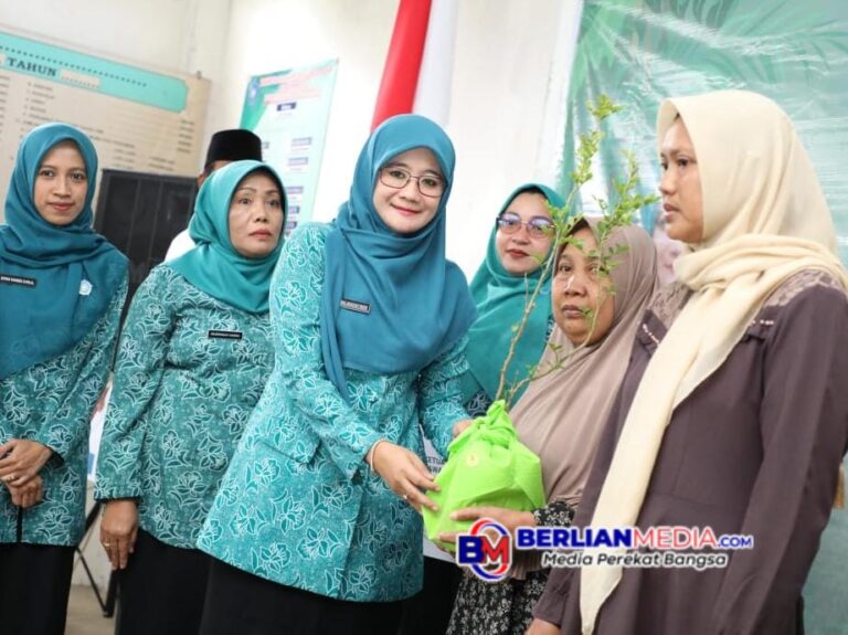 Galakkan Rabu Pon di Rembang, TP PKK Jateng Terus Perkuat Ketahanan Pangan Keluarga