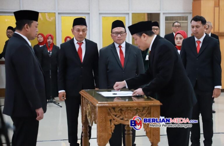 Kakanwil BPN Provinsi Jawa Tengah Jadi Saksi Pelantikan Pejabat Struktural oleh Menteri ATR/BPN