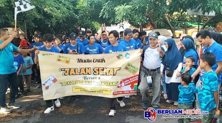 Dekopinda Kota Semarang Gelar Jalan Sehat Meriahkan Harkopnas ke-78