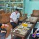 Kabid SMP Dinas Pendidikan Istichomawati Berikan Panguatan Kepada Siswa Yang Keracunan Agar tidak Trauma.