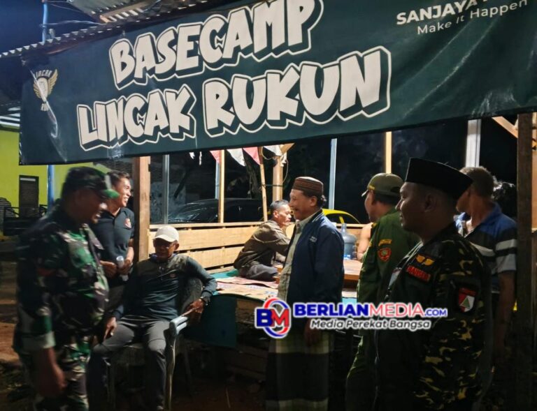 Minimalisir Tindak Kejahatan Babinsa Ajak Warga Giatkan Kembali Siskamling