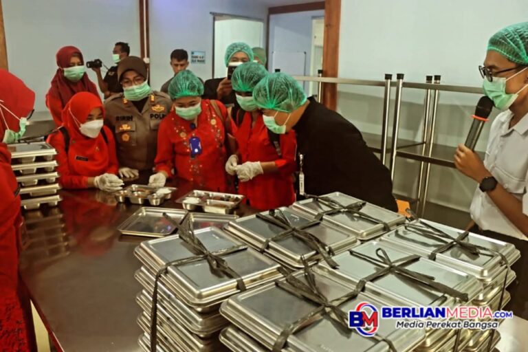 Ratusan Siswa Ambarawa Sambut Gembira MBG