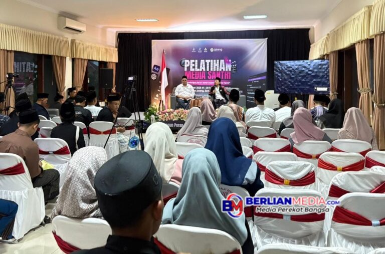 Gus Yusuf Ajak Santri Gunakan Gadget Sebagai Alat Jihad