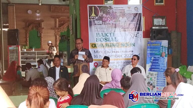 FKSB Gandeng RS Unimus Salurkan Bantuan Sembako untuk Warga Terdampak Banjir di Genuksari
